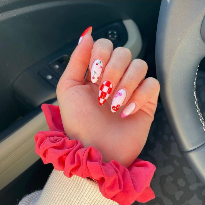 The 35 Cute Valentine’s Day Nails : Checker, Cherry + French Tips