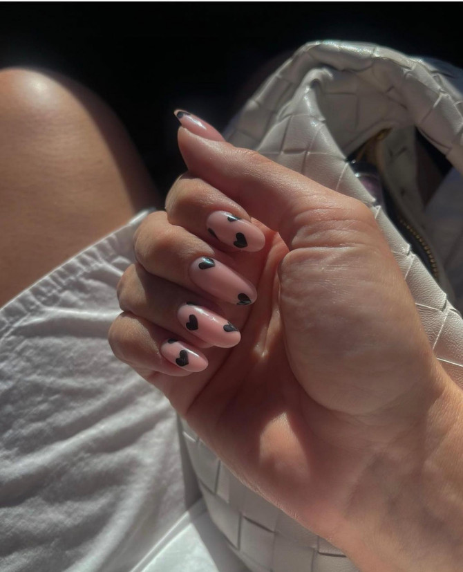 40 Best Valentine’s Day Nail Designs : Simple Black Heart Nude Nails