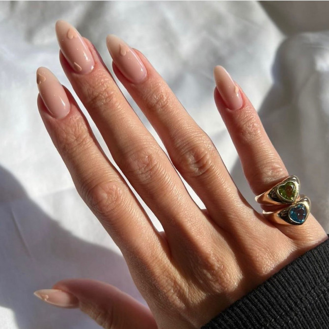 42 Insanely Cute Valentine’s Day Nails : Nude Heart Nude Nails
