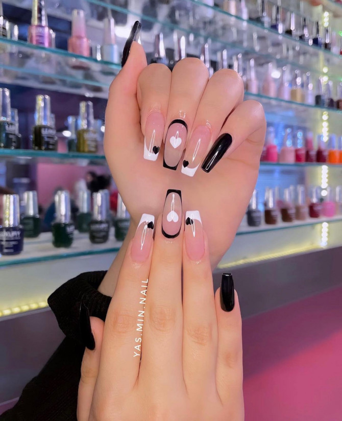 The 35 Cute Valentine’s Day Nails : Black and White French Tips + Hearts
