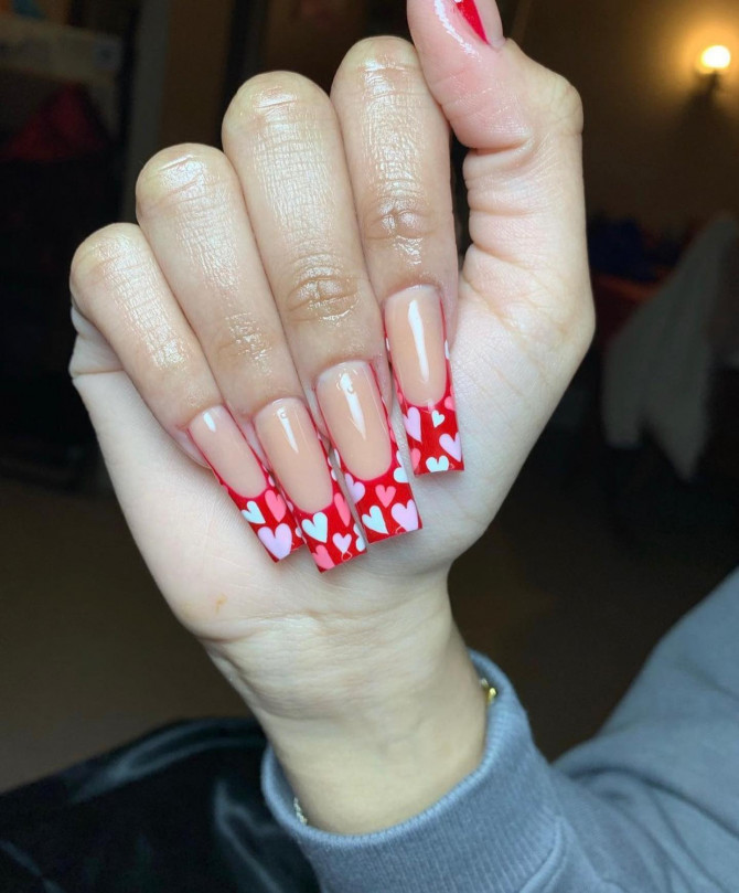 40 Best Valentine’s Day Nail Designs : Red French Tip Nails