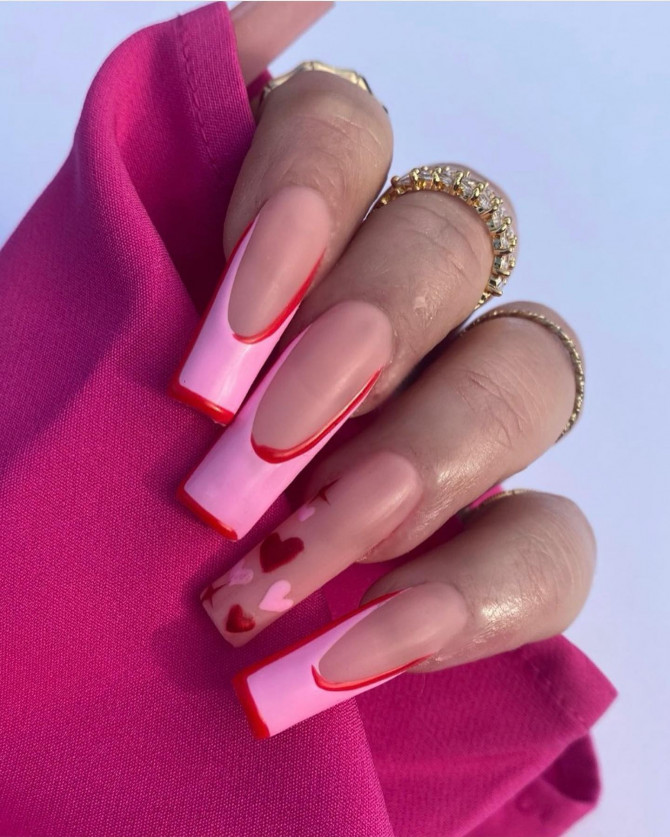 40 Best Valentine’s Day Nail Designs : Red Outline Pink French Tip Nails