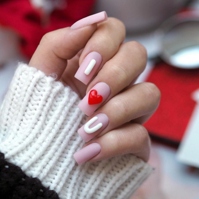 42 Insanely Cute Valentine’s Day Nails : 3D I Heart You Nails