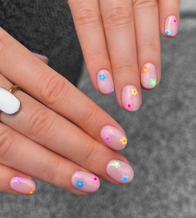 41 Best Spring Nails For 2022 : Colourful Floral Natural Nails