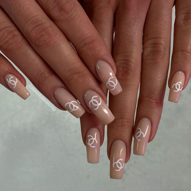 41 Best Spring Nails For 2022 : Chanel Nude Nail Design