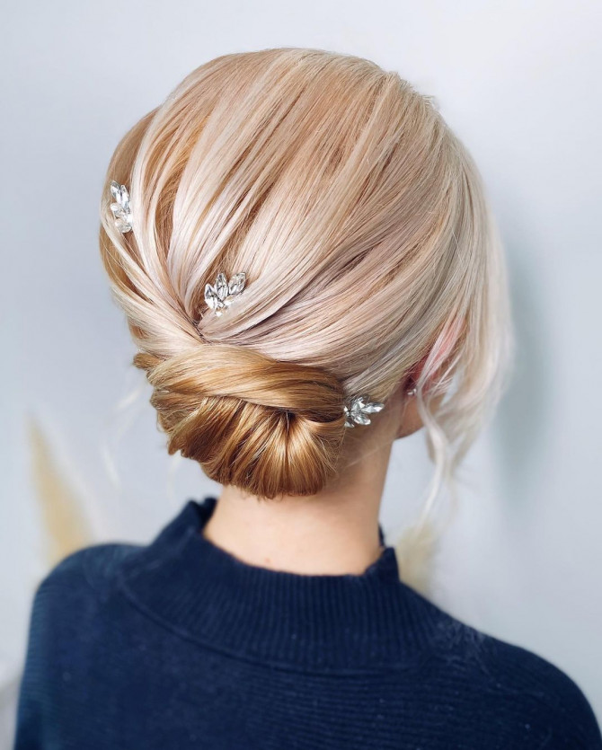 40 Beautiful Updo Hairstyles For 2022 : Two Tone Blonde Low Updo