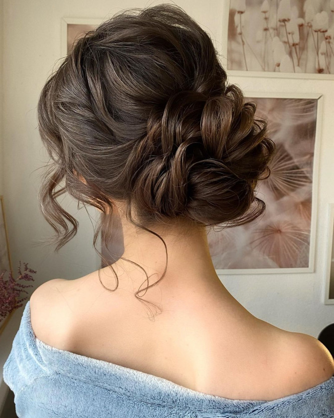 40 Beautiful Updo Hairstyles For 2022 : Loose Wave Messy Updo