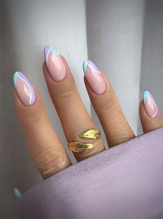 45 Trendy Spring Nails That’ll See Everywhere : Pastel V-Shaped French Tip Nails