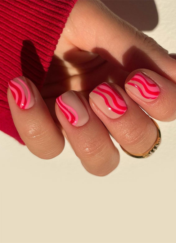 50 Trendy Summer Nail Colours & Designs : Pink Abstract Swirl Natural Nails