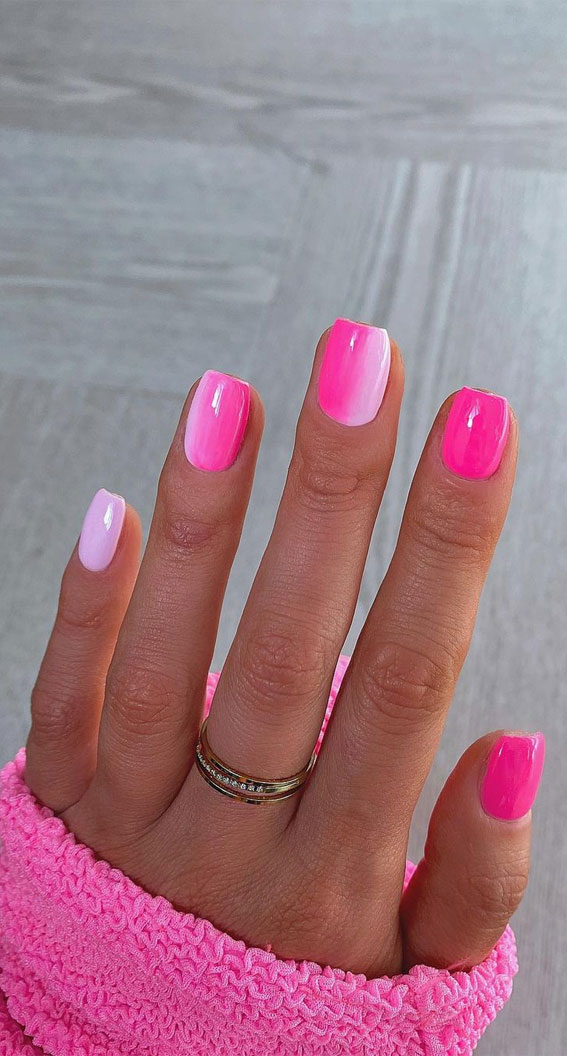 50 Trendy Summer Nail Colours & Designs : Ombre Pink Short Nails