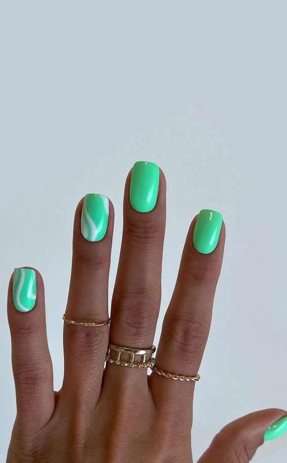 50 Trendy Summer Nail Colours & Designs : Green Short Nails with White Swirls