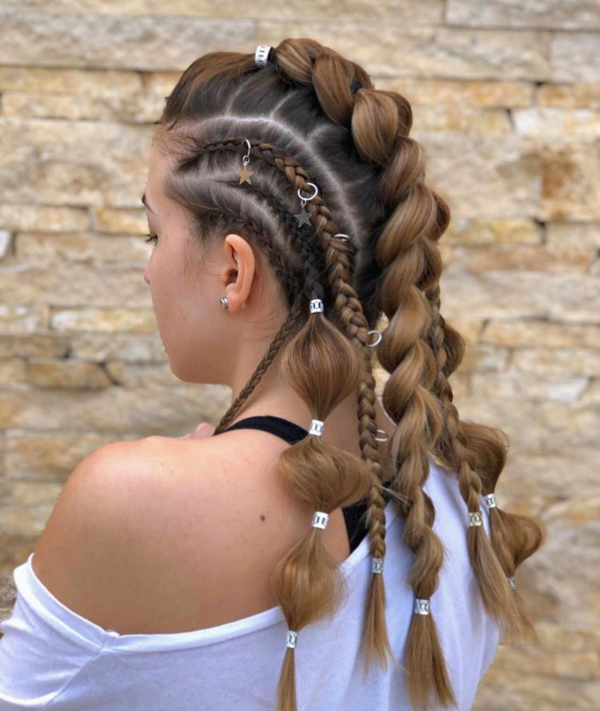 summer hairstyles 2022, festival hairstyles, festival hair ideas, festival hair, coachella hair, cute summer hairstyles, boho hairstyles, cute summer hairstyles, short summer hairstyles, summer hairstyles braids, summer hairstyles 2022 for long hair, braid hairstyle, dutch braids, half up braids, boho braids