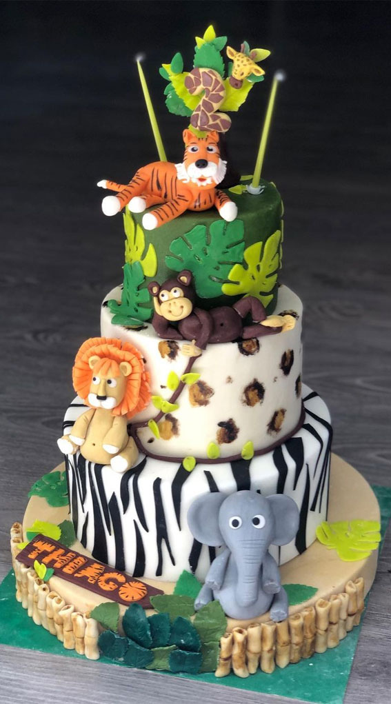 34 Two Wild Birthday Cake Ideas : Zebra Print, Leopard Print and Green Cake