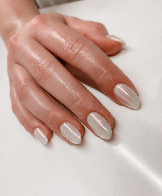 27 Glazed Donut Nails Trend : Pearl Glossy Nails