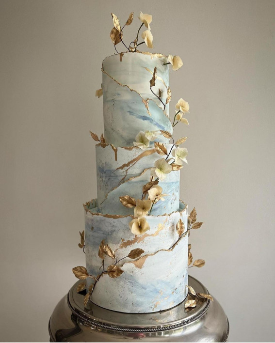 50 Wedding Cake Ideas for 2022 : Dusty Blue Marble Cake
