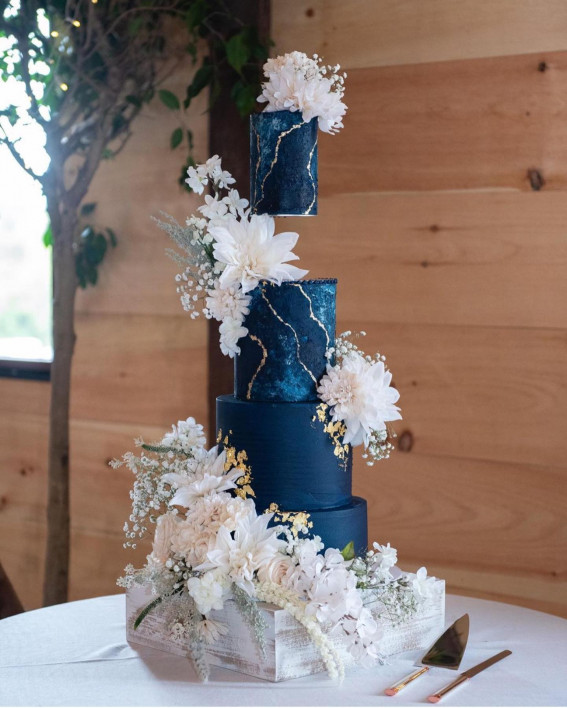 50 Wedding Cake Ideas for 2022 : Dark Blue & Gold Marble Cake
