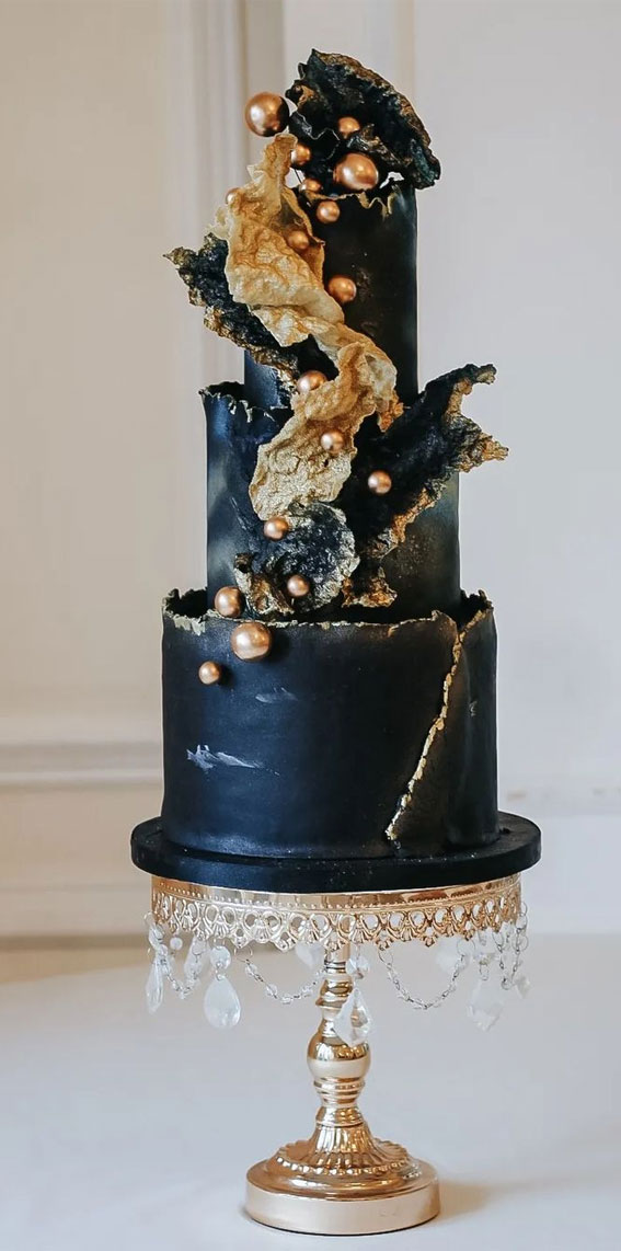 black and gold cake, wedding cake, wedding cake designs, wedding cakes 2022, wedding cake ideas, wedding cake gallery, wedding cake ideas 2022, beautiful wedding cakes, unique wedding cakes designs, modern wedding cake designs