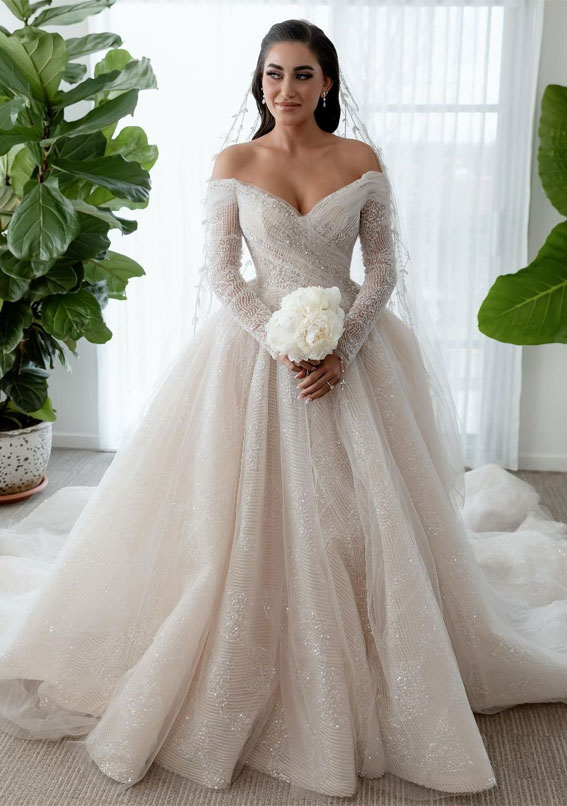 50 Wedding Dresses with Breathtaking Details : Layered Fine Tulle Gown