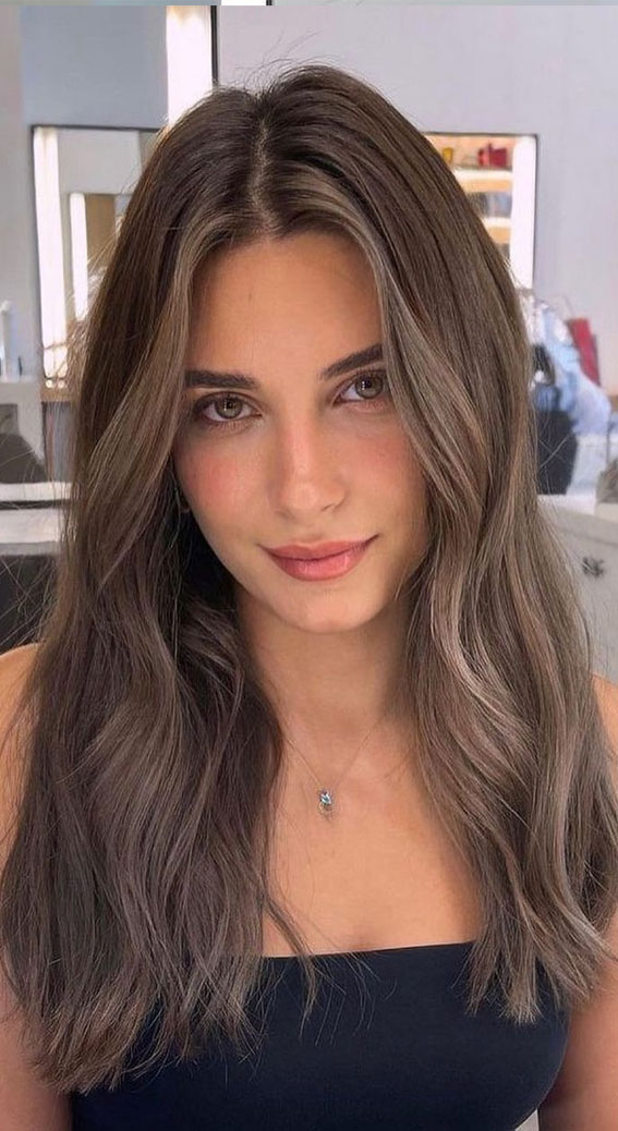 49 Autumn 2022 Hair Colour Trends : Ash Brown with Waves