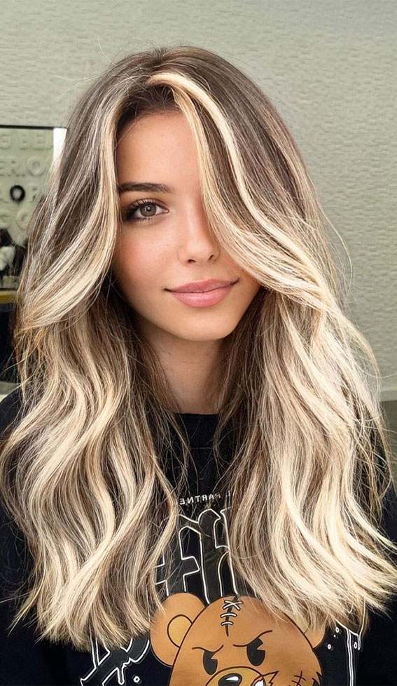 autumn 2022 hair colour trends, fall 2022 hair color trends, fall hair colors, autumn 2022 hair colour, new hair color trends 2022, fall 2022 hair color ideas, autumn hair colours for brunettes, autumn hair colour trends 2022, autumn hair colours short hair, fall hair colors for blondes