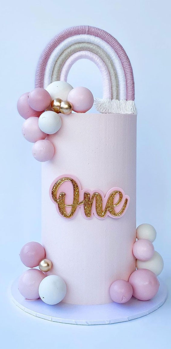 40 Cute First Birthday Cakes in 2022 : Simple & Cute Pink Cake