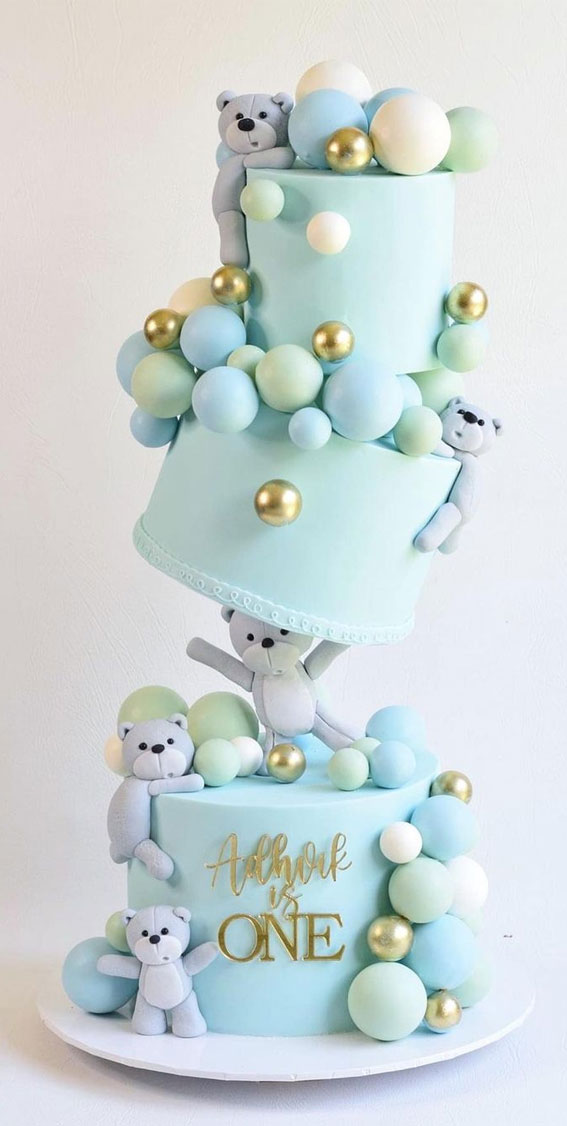 40 Cute First Birthday Cakes in 2022 :  Baby Blue 1st Birthday Cake