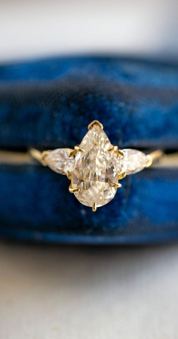 50 Stunning Engagement Rings in 2022 : Pear Cut with Side Stones