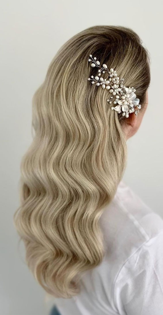57 Different Wedding Hairstyles For Any Length : Soft Hollywood Wave Hair Down
