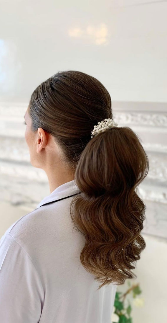 57 Different Wedding Hairstyles For Any Length : Hollywood Ponytail
