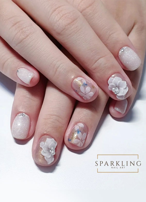 70+ Wedding Nails For Brides : Short Round Nails with Flower Embellishment Effects