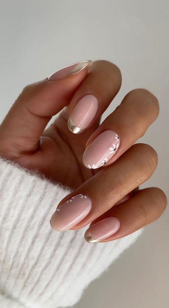 70+ Wedding Nails For Brides : Metallic Tips + Flower Side Nails