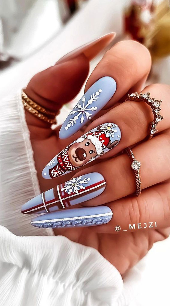 s, Christmas nails 2022, Christmas nails design, Christmas nails simple, snowflake nails, christmas nails french tip, christmas nails white, christmas nails green, christmas nails long, red christmas nails