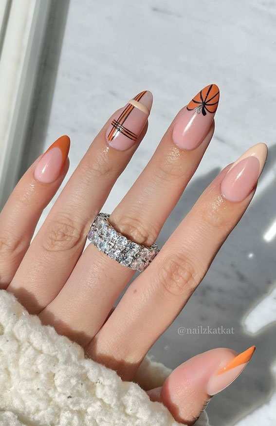 25 Beautiful November Nail Ideas : Plaid & Pumpkin Nails