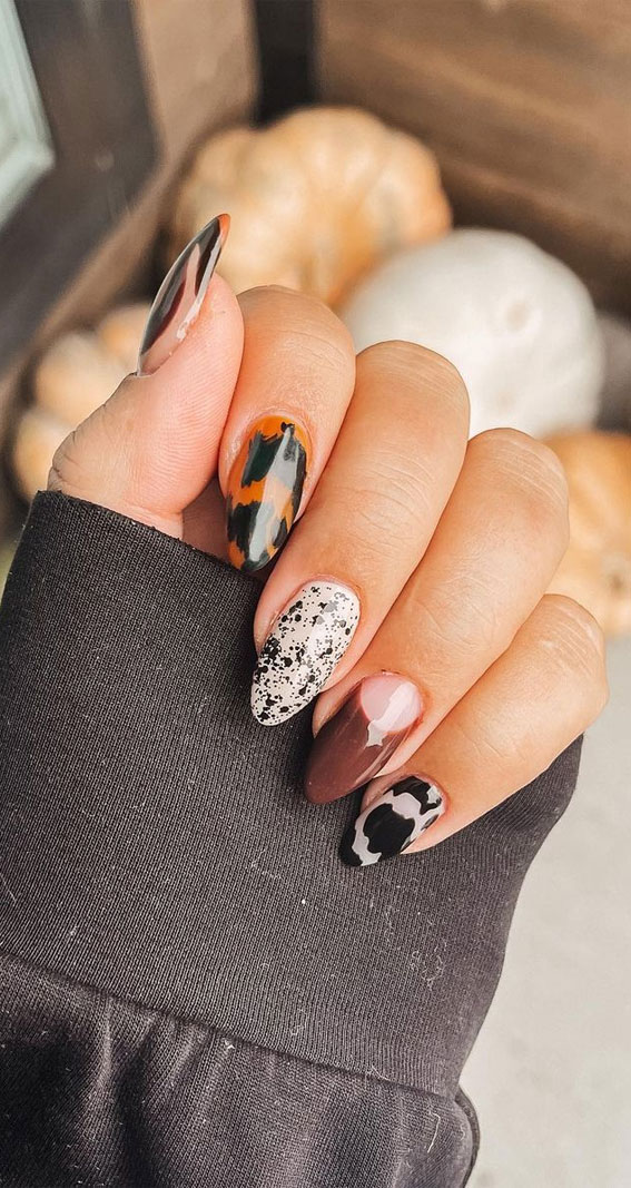 november nails, november nails 2022, november nail designs, november nail ideas, fall nails, autumn nails, tortoiseshell nails