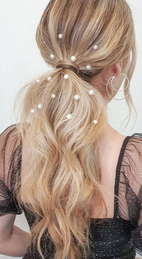 20+ Beautiful Hairstyles to wear in the festive season : Textured Ponytail with Pearl