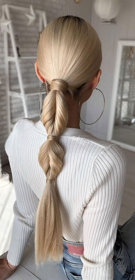 20+ Beautiful Hairstyles to wear in the festive season : Subtle Pull Through Bubble Braid