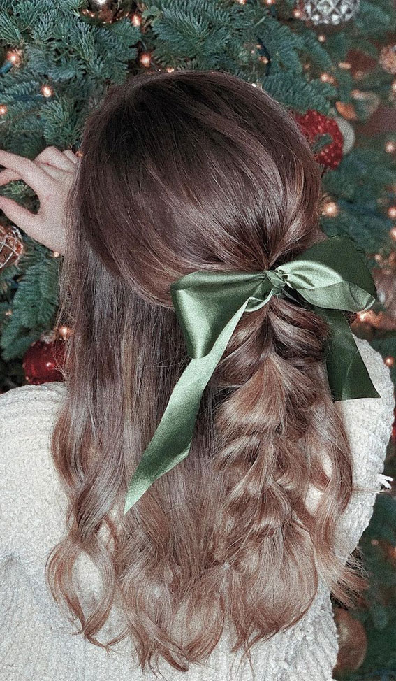 20+ Beautiful Hairstyles to wear in the festive season : Green Bow Tied Half Up