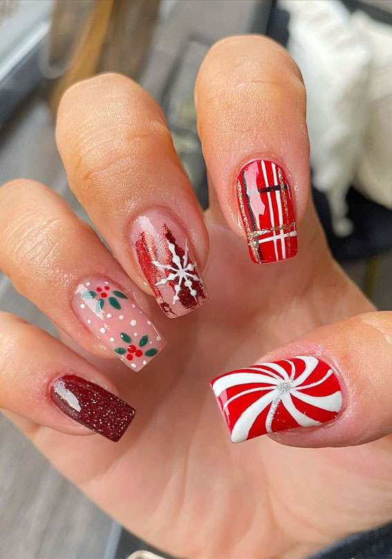 50+ Festive Holiday Nail Designs & Ideas : Candy Cane & Snowflake Nails