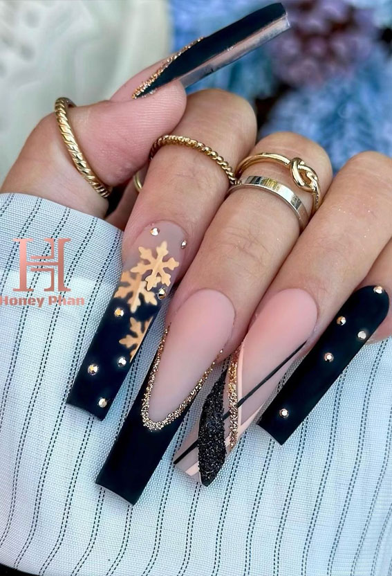 50+ Festive Holiday Nail Designs & Ideas : Acrylic Black and Sheer Long Coffin Nails