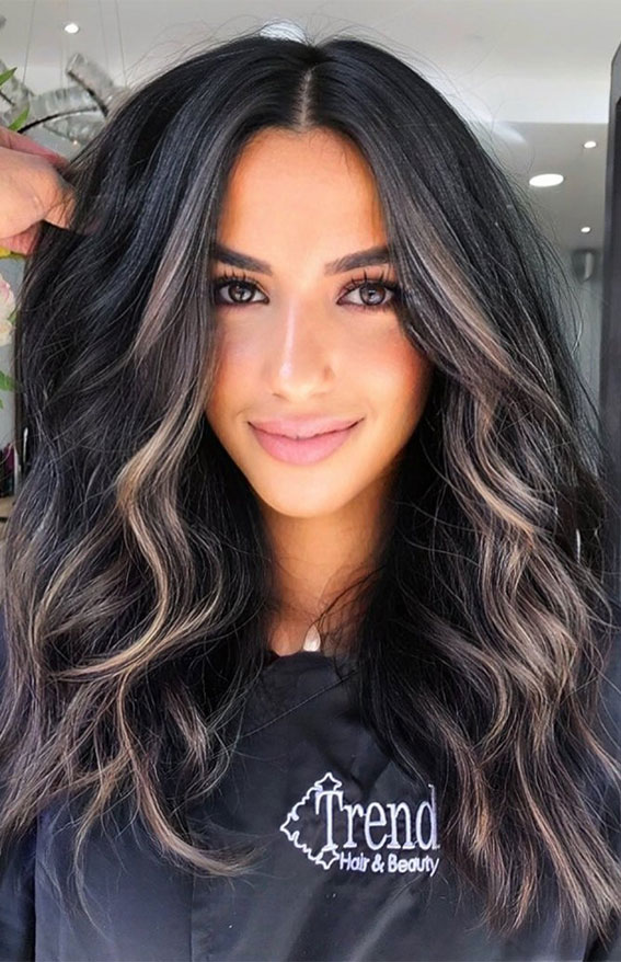 8 Gorgeous Types of Hair Highlights You Can Try at Home