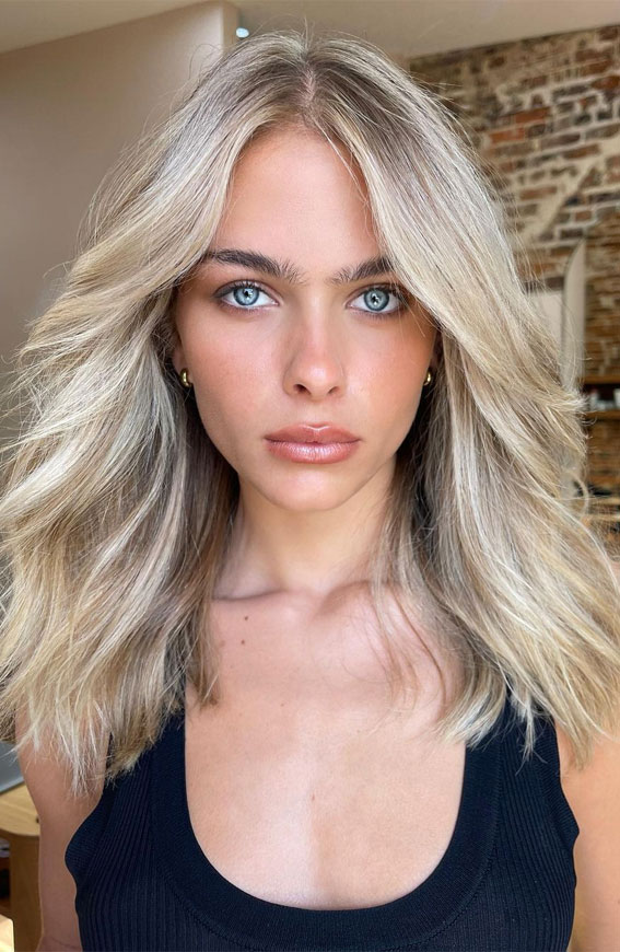 70+ Trendy Hair Colour Ideas & Hairstyles : Dirty Blonde Summer Vibes