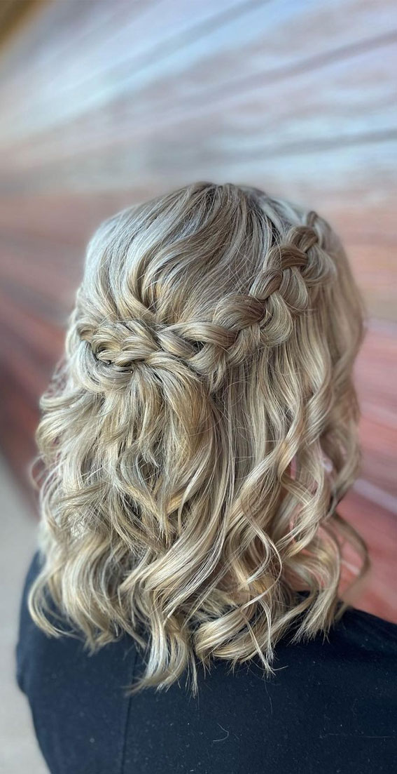 30 Chic and Versatile Hairstyles for the Fashion-Forward Bride