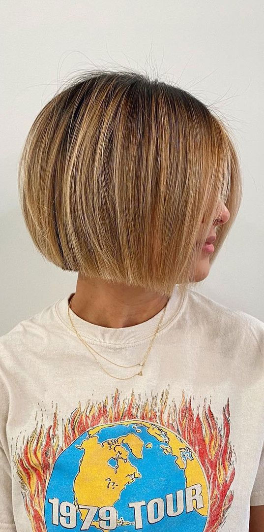 52 Best Bob Haircut Trends To Try in 2023 : Textured Bob Haircut