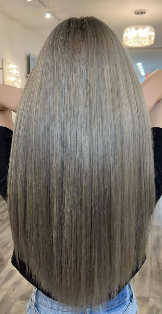 50+ Ways To Wear Spring’s Best Hair Colours : Straight Ashy Blonde