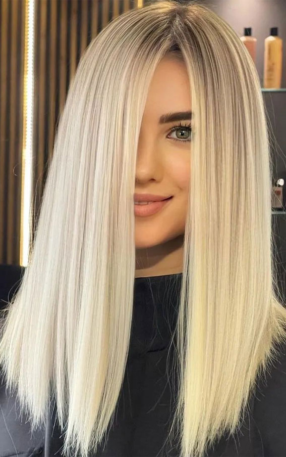 50+ Ways To Wear Spring’s Best Hair Colours : Vanilla Blonde Balayage Medium Length