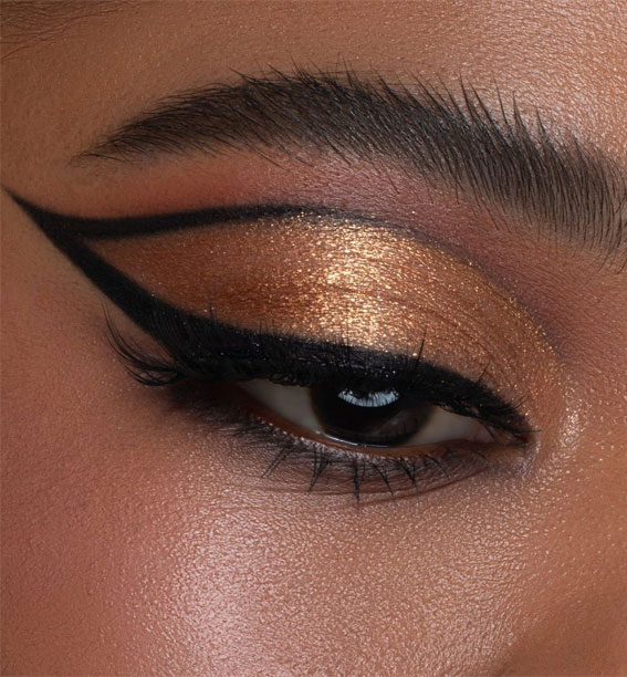 40+ Trendy Eyeshadow Looks : Golden Glam + Graphic Liner