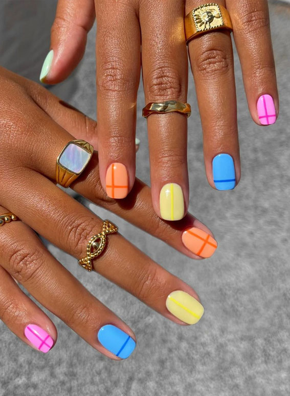 50+ Pretty Spring Colour Nail Ideas & Designs : Mix n Match Pastel Short Nails