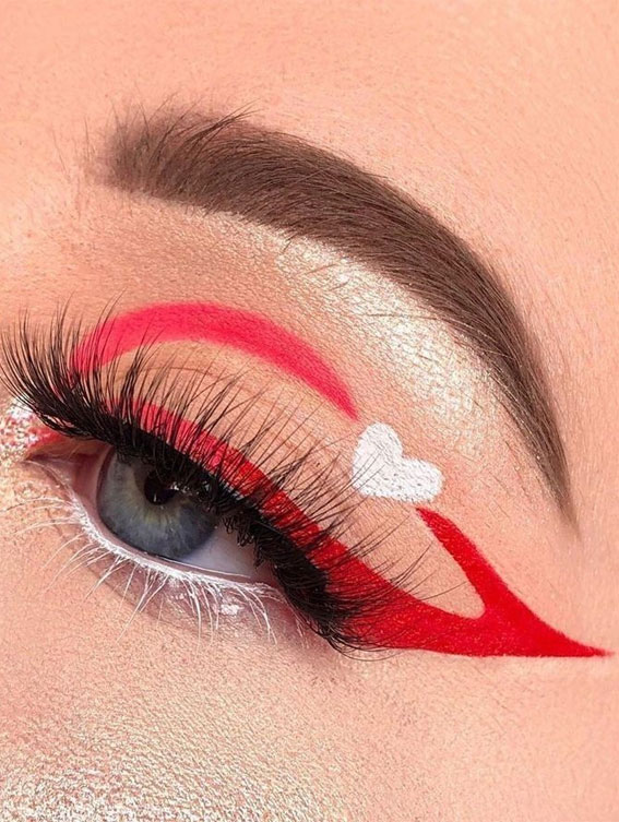 20 Valentine’s day Makeup Ideas 2023 : Red Eyeliner with White Love Heart