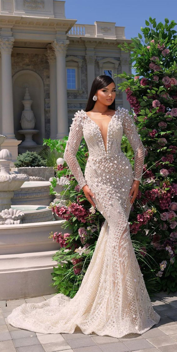 Best Wedding Dresses For The Curvy Bride | GLS Collective