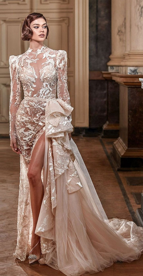 Timeless Wedding Dresses To Lookout : Showstopping Look Wedding Dress